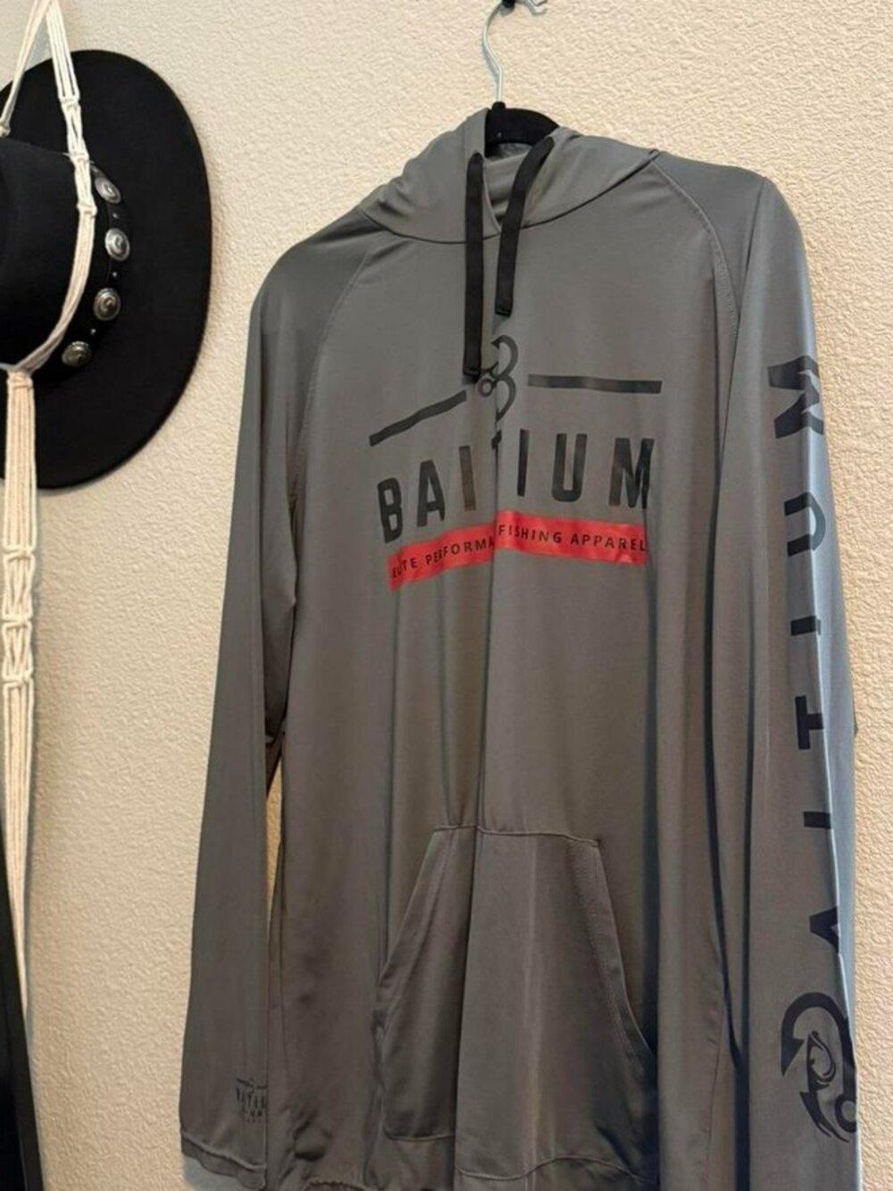 Baitium hooded UPF fishing shirt